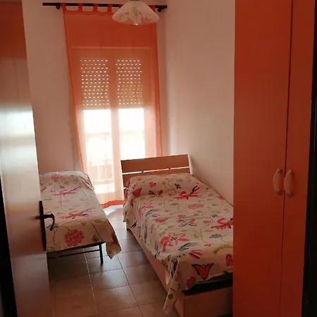 Lido S Portrait Apartment